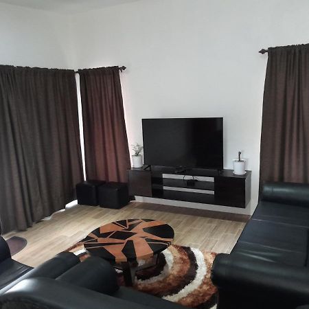 Samayra'S Apartment Нанди Экстерьер фото